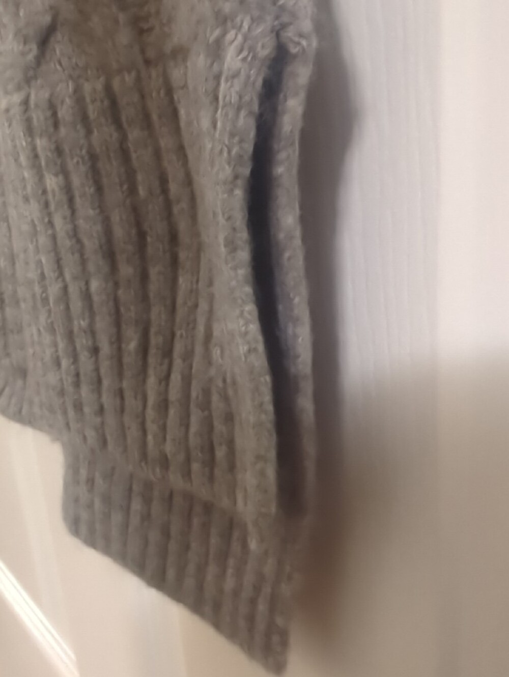 Simply Vera Vera Wang Gray Cable Knit Tunic Length Turtleneck Sweater - Picture 2 of 4